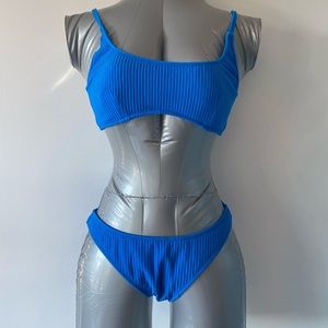 TRIANGL brand new suit